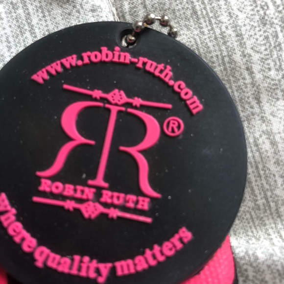 NWOT Shoulder Bag..Robin Ruth Brand - Picture 3 of 9